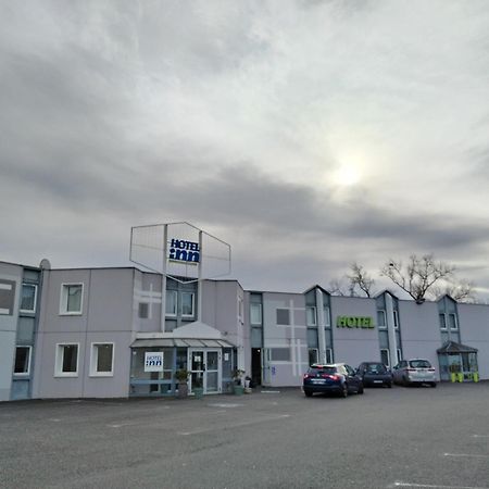 B&B HOTEL Montluçon Exterior foto